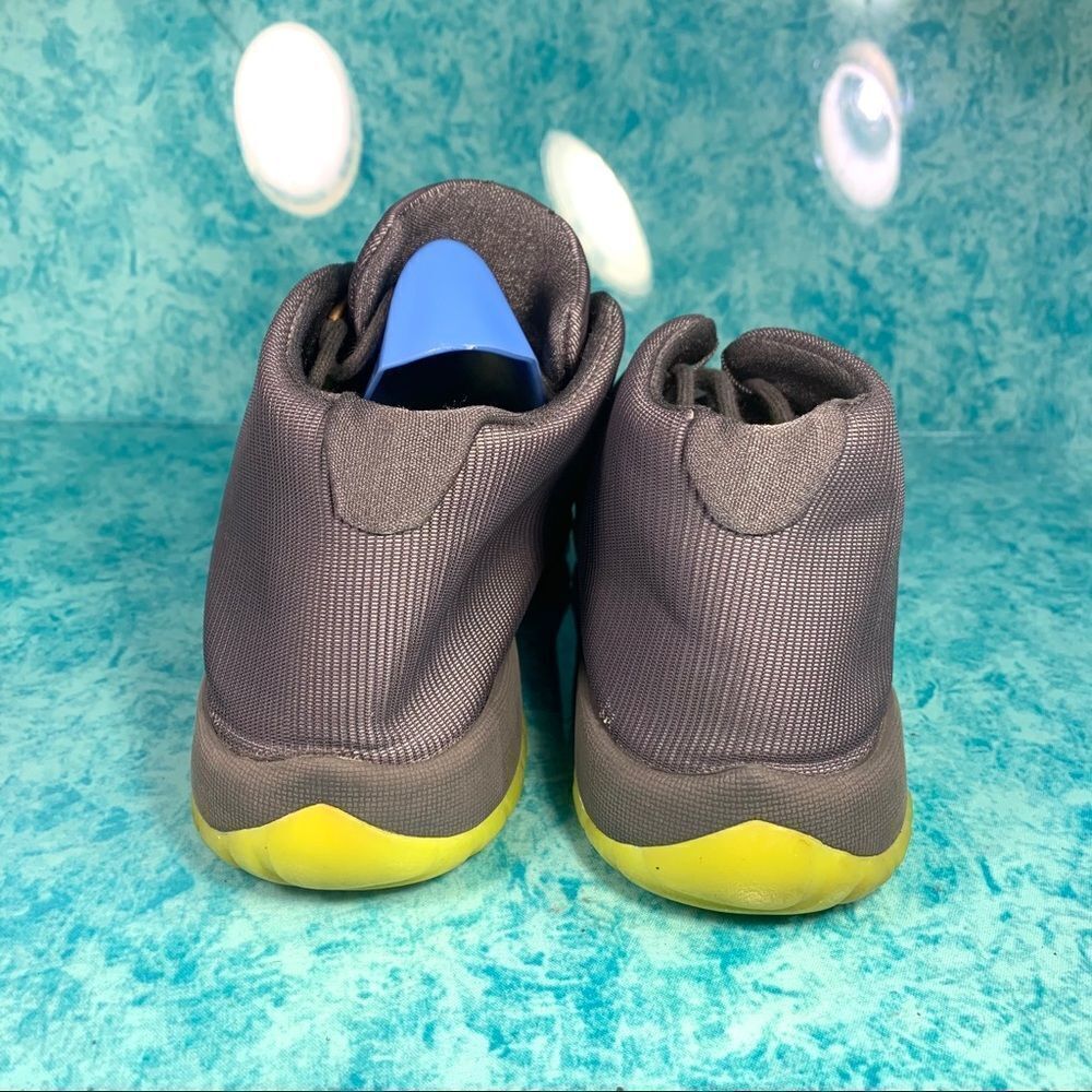 Jordan Future 'Grey/Volt' - Picture 6 of 7